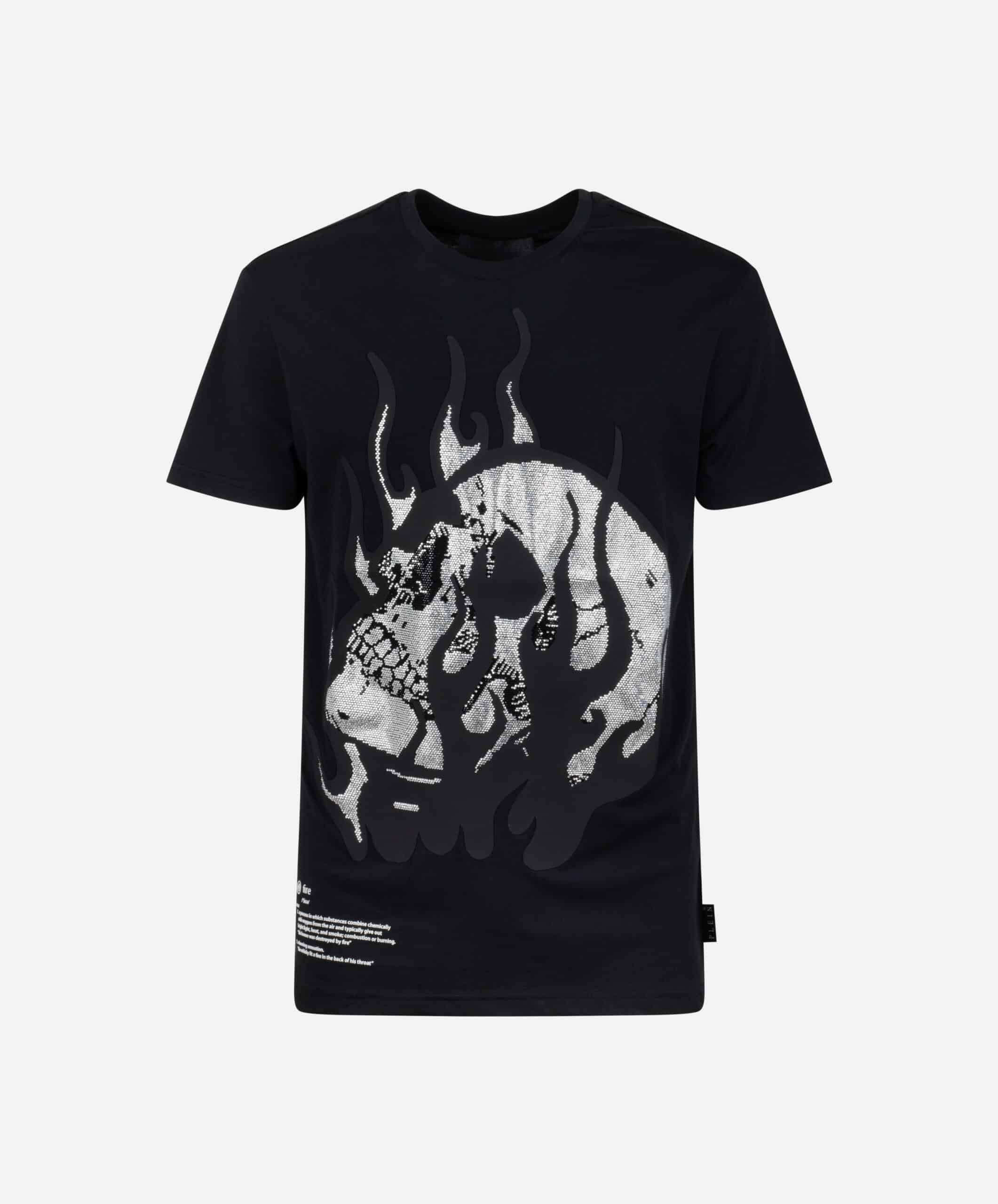T-shirt flames skull