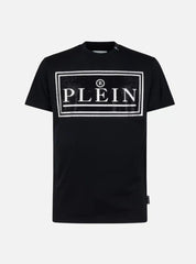 T-shirt logo