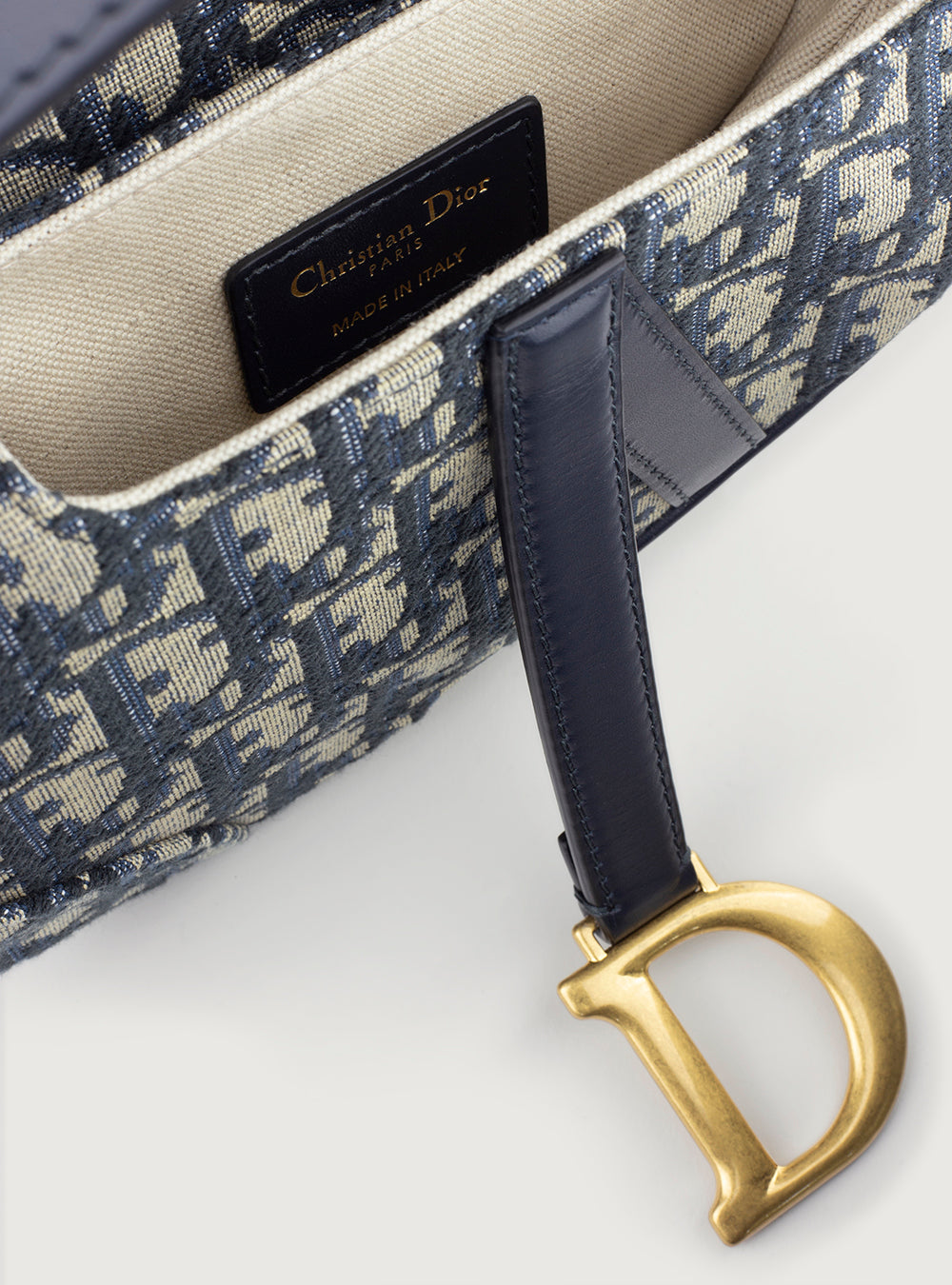 Mini saddle