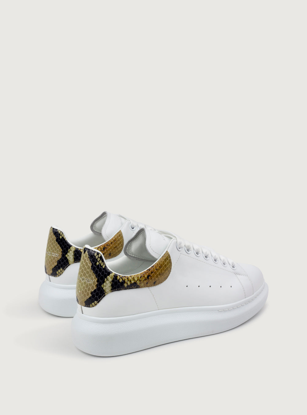 Sneaker oversize