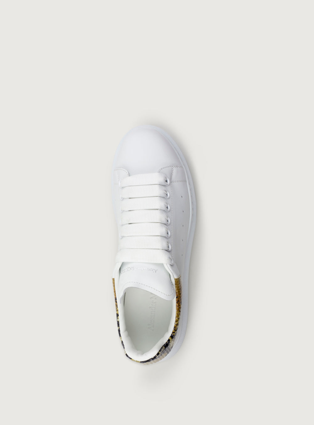 Sneaker oversize