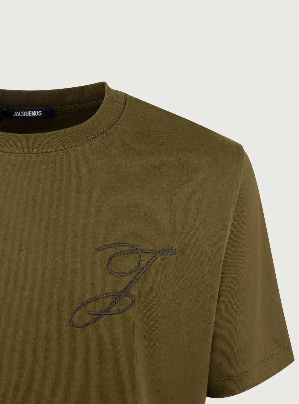 T-shirt logo J