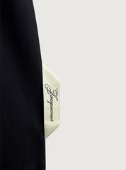 T-shirt logo J