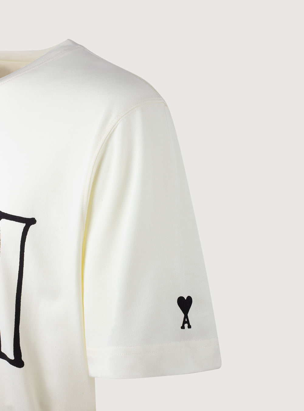 T-shirt lettering "Ami Paris"
