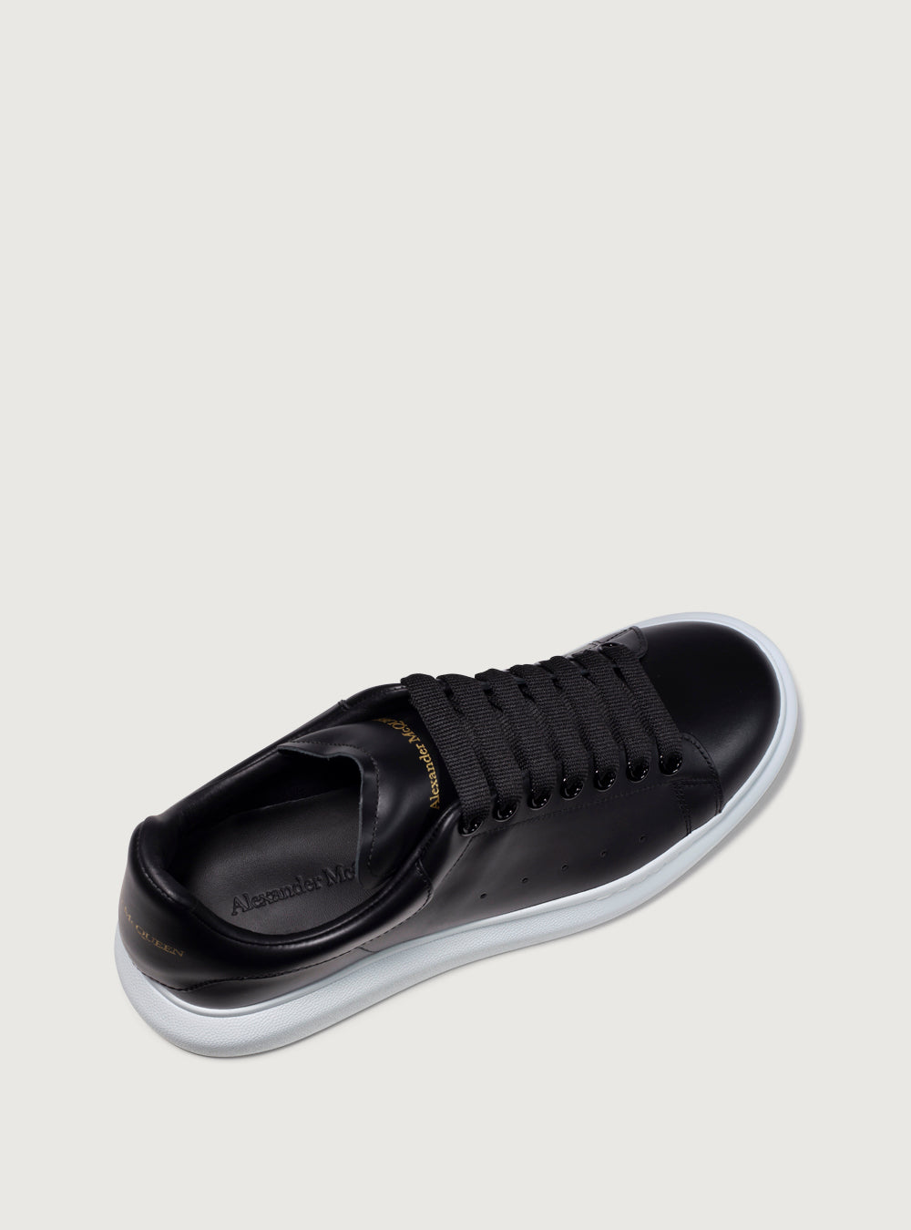 Sneaker oversize